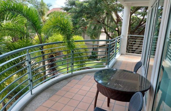 Comfortably Furnished 3 Bedroom Apartment for Rent at The Laguna