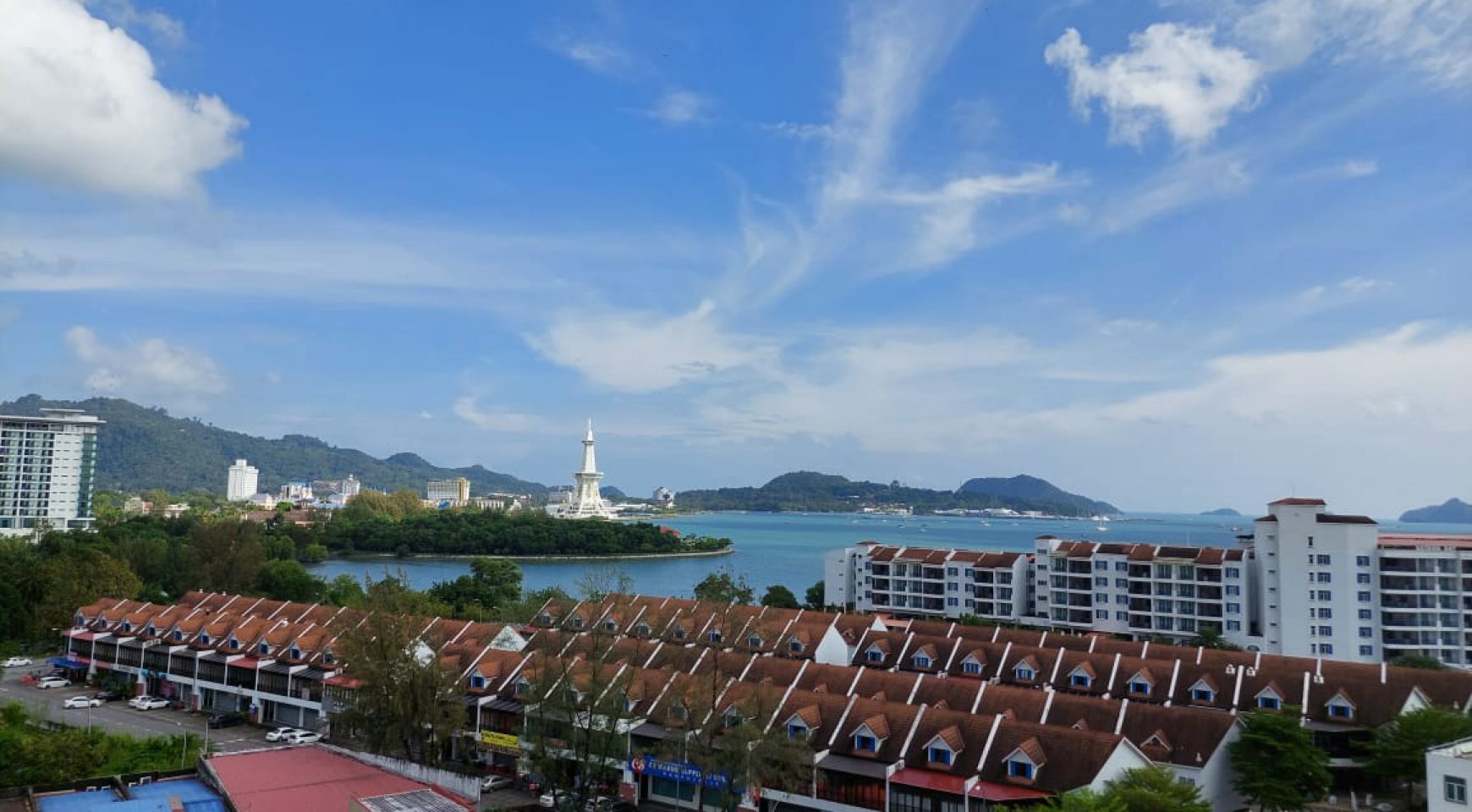 2 Bedroom Apartment with Stunning View of Langkawi Island Apartment